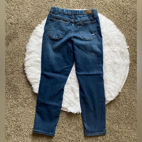 Judy Blue Boyfriend Fit Jeans Pull On Distressed Womens Size 7 28 Blue Stretchy - Picture 2 of 8